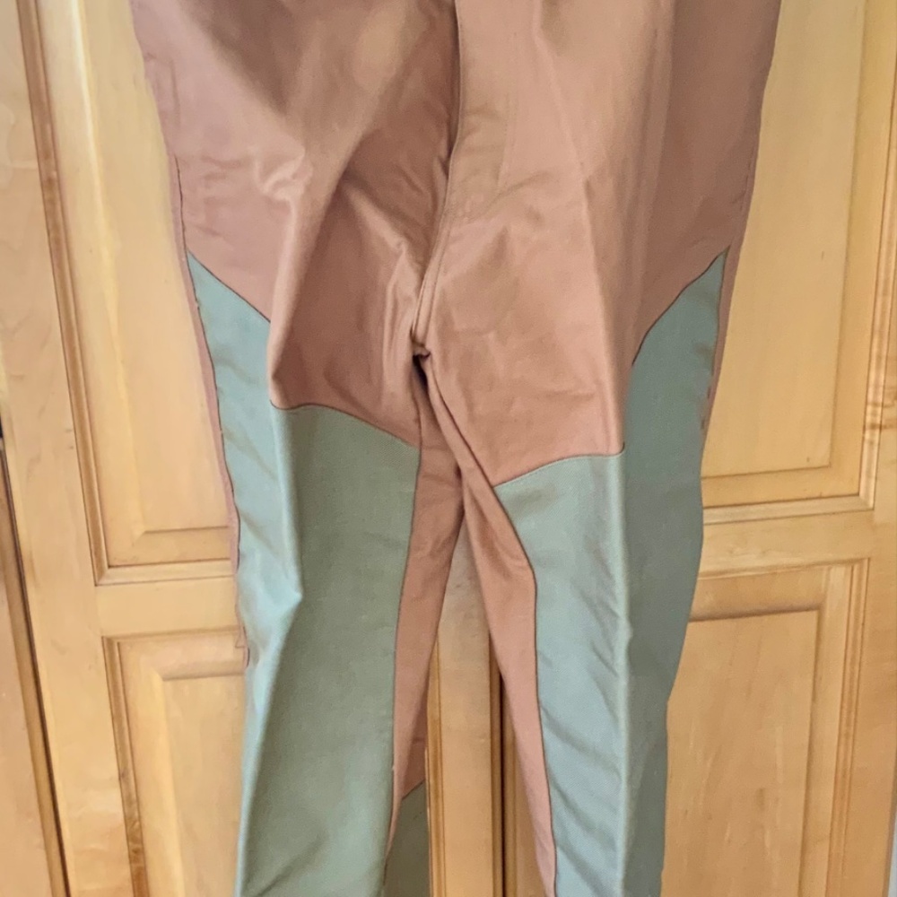 Vintage  Cabelas Men 32x30 Chamois Cloth Lined Hunting Field Brush Pants.